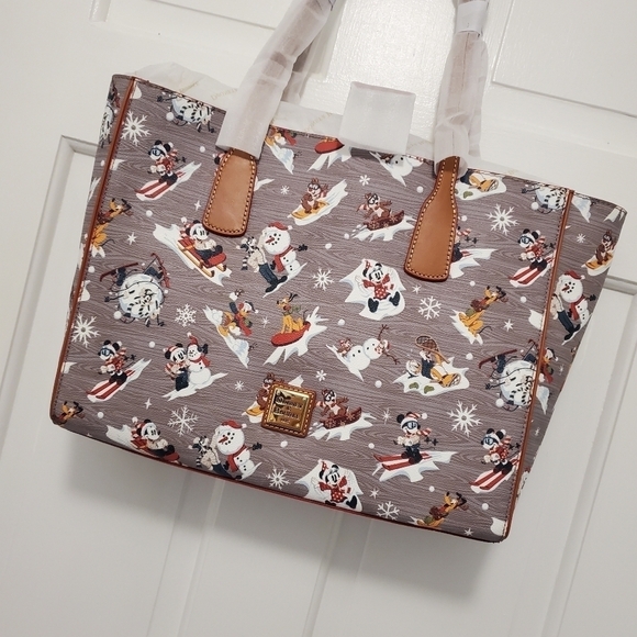 NWT Disney Dooney & Bourke Holiday Mickey Mouse & Friends Tote, Collector's - Picture 4 of 10
